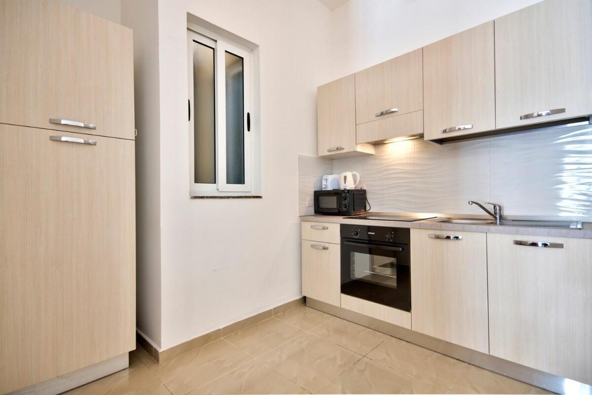 Urbanstays - Gzira 1 Bedroom Apartments By Shortletsmalta Exterior photo